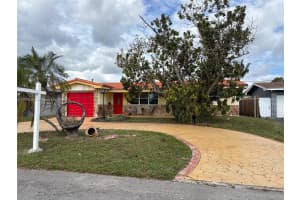 8471 NW 16th St, Pembroke Pines, FL 33024, - MLS#A11725165
