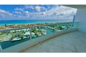 20201 E Country Club Dr 2705, Aventura, FL 33180 - MLS#A11725197