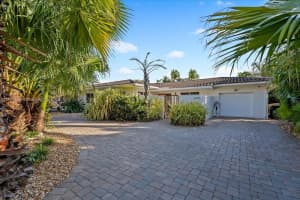 2104 NE 124th St, North Miami, FL 33181, - MLS#A11725264