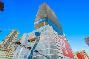 398 NE 5th St #3207, Miami, FL 33132, - MLS#A11725296