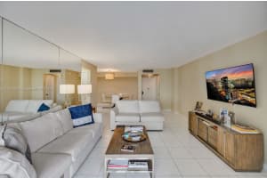 1111 Crandon Blvd APT C804, Key Biscayne, FL 33149, Sold 07/10/25
