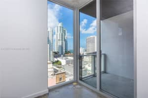 151 SE 1st St, Miami, FL 33131, Sold 03/17/25