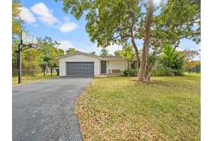 10320 SW 121st St, Miami, FL 33176, Sold 03/28/25