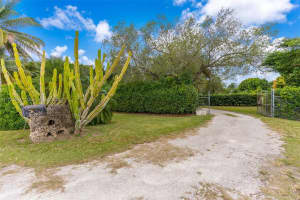 16750 SW 172nd Ave, Miami, FL 33187, Sold 05/06/25