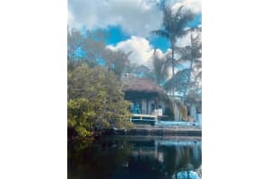 1174 Garfield St, Hollywood, FL 33019, - MLS#A11725603