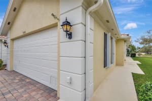 8184 Montserrat Pl, Wellington, FL 33414, Sold 03/24/25