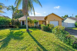 8610 NW 45th St, Lauderhill, FL 33351, Sold 04/23/25