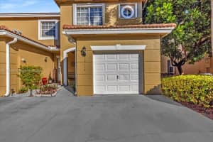12117 SW 2nd St, Pembroke Pines, FL 33025, Sold 06/06/25