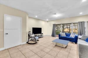 12117 SW 2nd St, Pembroke Pines, FL 33025, Sold 06/06/25