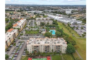 9350 Fontainebleau Blvd, Miami, FL 33172, Sold 03/25/25