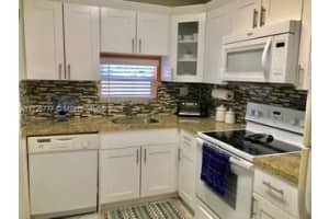 611 S Hollybrook Dr APT 203, Pembroke Pines, FL 33025, - MLS#A11725777
