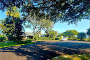 1 Balfour Rd E, Palm Beach Gardens