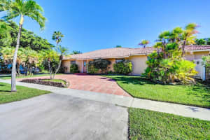 402 SE 5th St, Dania Beach, FL 33004, Sold 07/01/25