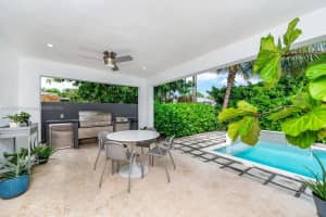 5871 SW 27th St, Miami, FL 33155, Sold 03/04/25