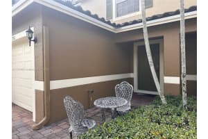 2780 SE Birmingham Dr, Stuart, FL 34994, Sold 06/20/25