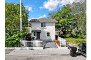 515 N D St, Lake Worth Beach, FL 33460, Sold 03/01/25