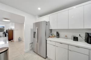 1950 S Ocean Dr LE, Hallandale Beach, FL 33009 - MLS#A11725933