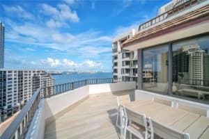 520 Brickell Key Dr, Miami, FL 33131, Sold 03/21/25