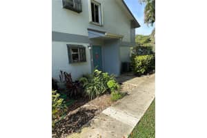 2709 S Oakland Forest Dr, Oakland Park, FL 33309, Sold 05/30/25