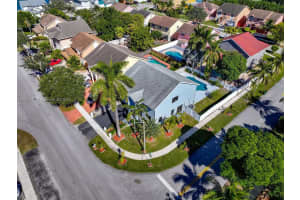 1211 SW 97th Ave, Pembroke Pines, FL 33025, Sold 03/07/25