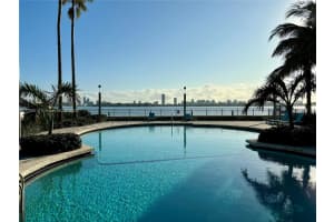 7501 S Treasure Dr, North Bay Village, FL 33141, Sold 03/17/25