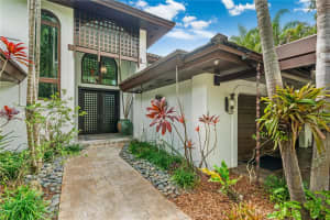 9040 SW 68th Ave, Miami, FL 33156, Sold 03/14/25