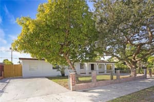 9320 SW 43rd St, Miami, FL 33165, Sold 03/06/25