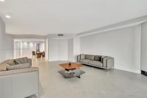 2800 Island Blvd, Aventura, FL 33160, Sold 05/05/25
