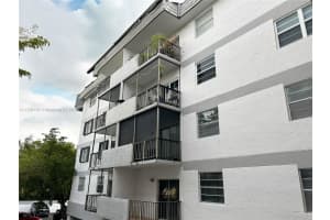 8950 NE 8th Ave, Miami, FL 33138, Sold 05/19/25