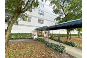 8950 NE 8th Ave, Miami, FL 33138, Sold 05/19/25