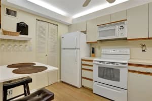 6200 NW 44th St, Lauderhill, FL 33319, Sold 04/04/25