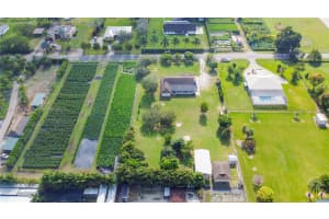 20505 SW 198th St, Miami, FL 33187, Sold 04/02/25