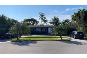 1174 Garfield St, Hollywood, FL 33019, - MLS#A11726189