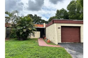 9420 Oakburst Ln, Tamarac, FL 33321, Sold 03/04/25