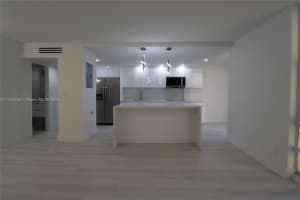 210 172nd St APT 332, Sunny Isles Beach, FL 33160, - MLS#A11726429