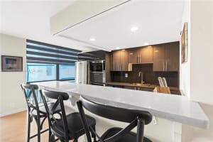 18181 NE 31st Ct, Aventura, FL 33160, Sold 04/11/25