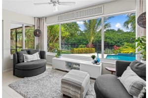 425 NE 29th St, Wilton Manors, FL 33334, Sold 07/21/25