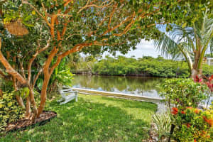 425 NE 29th St, Wilton Manors, FL 33334, Sold 07/21/25