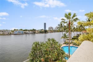 20165 NE 39th Pl, Aventura, FL 33180, - MLS#A11726552