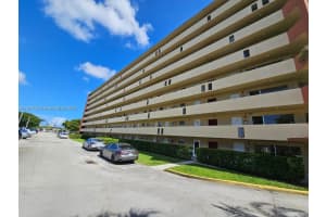 1770 NE 191st St Apt 700-1, Miami, FL 33179, - MLS#A11726565