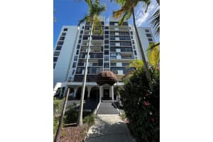 77 Crandon Blvd APT 4C, Key Biscayne, FL 33149, Sold 06/20/25