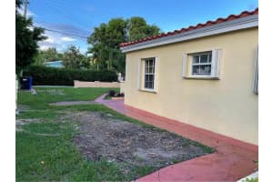 1223 NE 181st St, North Miami Beach, FL 33162, - MLS#A11726670