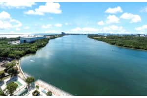 300 Bayview Dr APT 402, Sunny Isles Beach, FL 33160, - MLS#A11726771