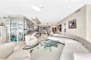 10101 Collins Ave APT 11D, Bal Harbour, FL 33154, - MLS#A11726851