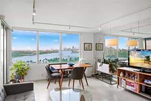 400 South Pointe Dr, Miami Beach, FL 33139, Sold 02/27/25