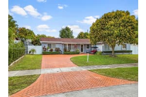 15915 SW 103rd Pl, Miami, FL 33157, Sold 04/01/25