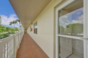 324 SE 10th St APT 203, Dania Beach, FL 33004, Sold 05/15/25