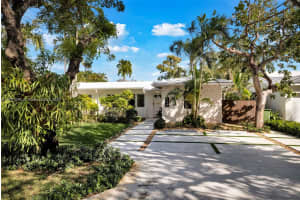 726 NE 17th Way, Fort Lauderdale, FL 33304, Sold 04/23/25