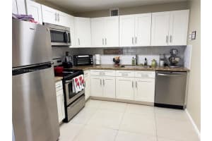 2070 Oakridge F, Deerfield Beach, FL 33442, Sold 04/28/25