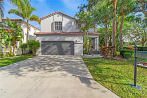 272 NW 118th Dr, Coral Springs, FL 33071, Sold 03/21/25